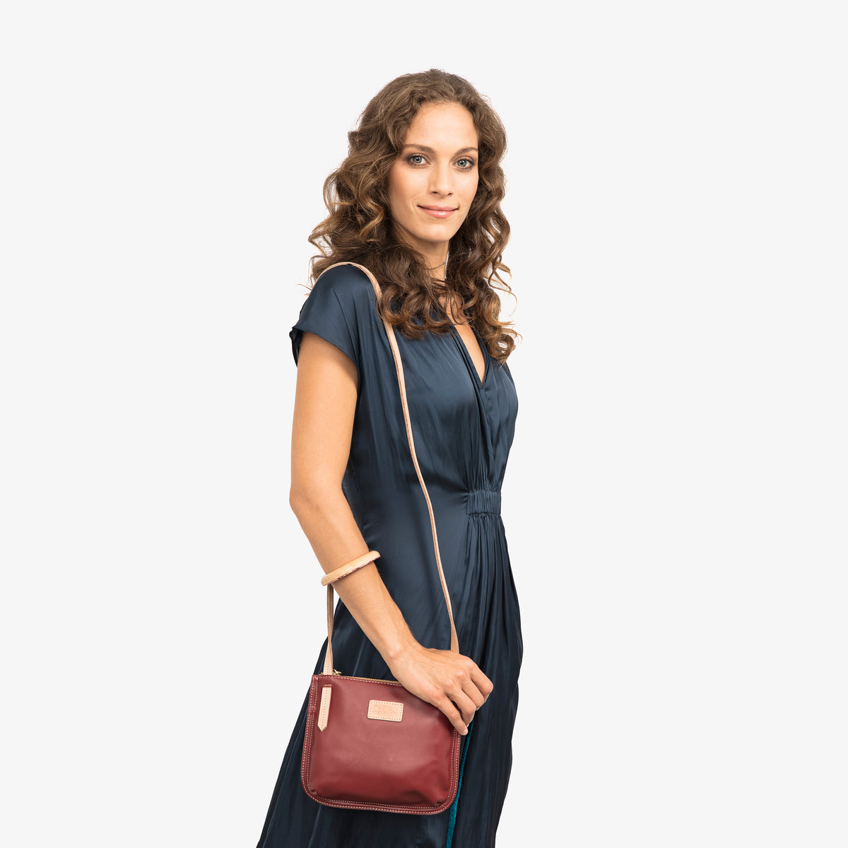 Leather Bags, Wallets & Straps – Rare Rabbit