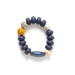 Mentos bracelet with ceramic shibori bead