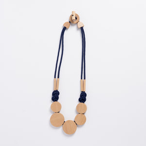 Flat Knot Necklace